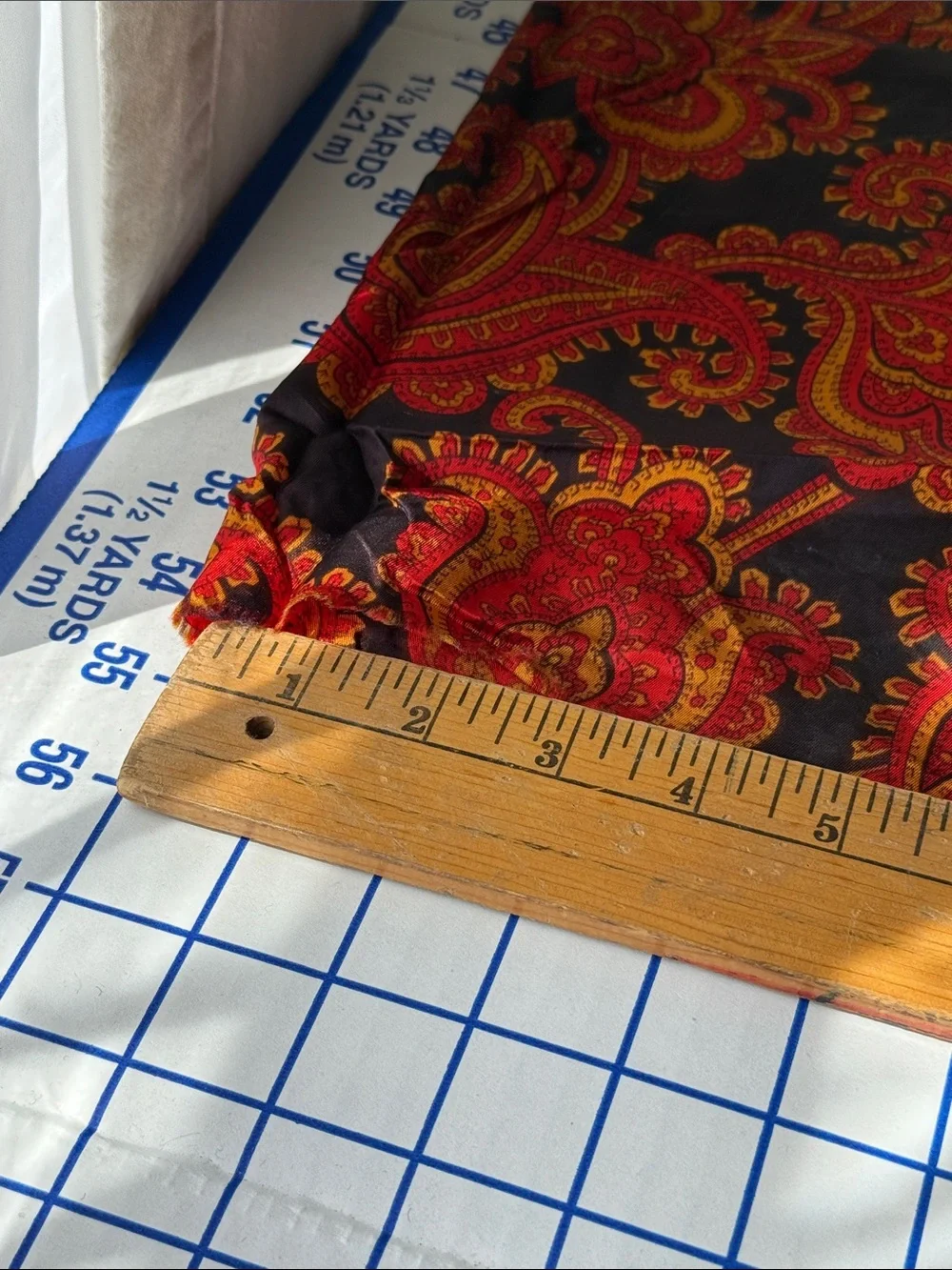 Vintage 1970s Paisley Dress Fabric 1.5 Yards x 42” Red Gold Black Lightweight